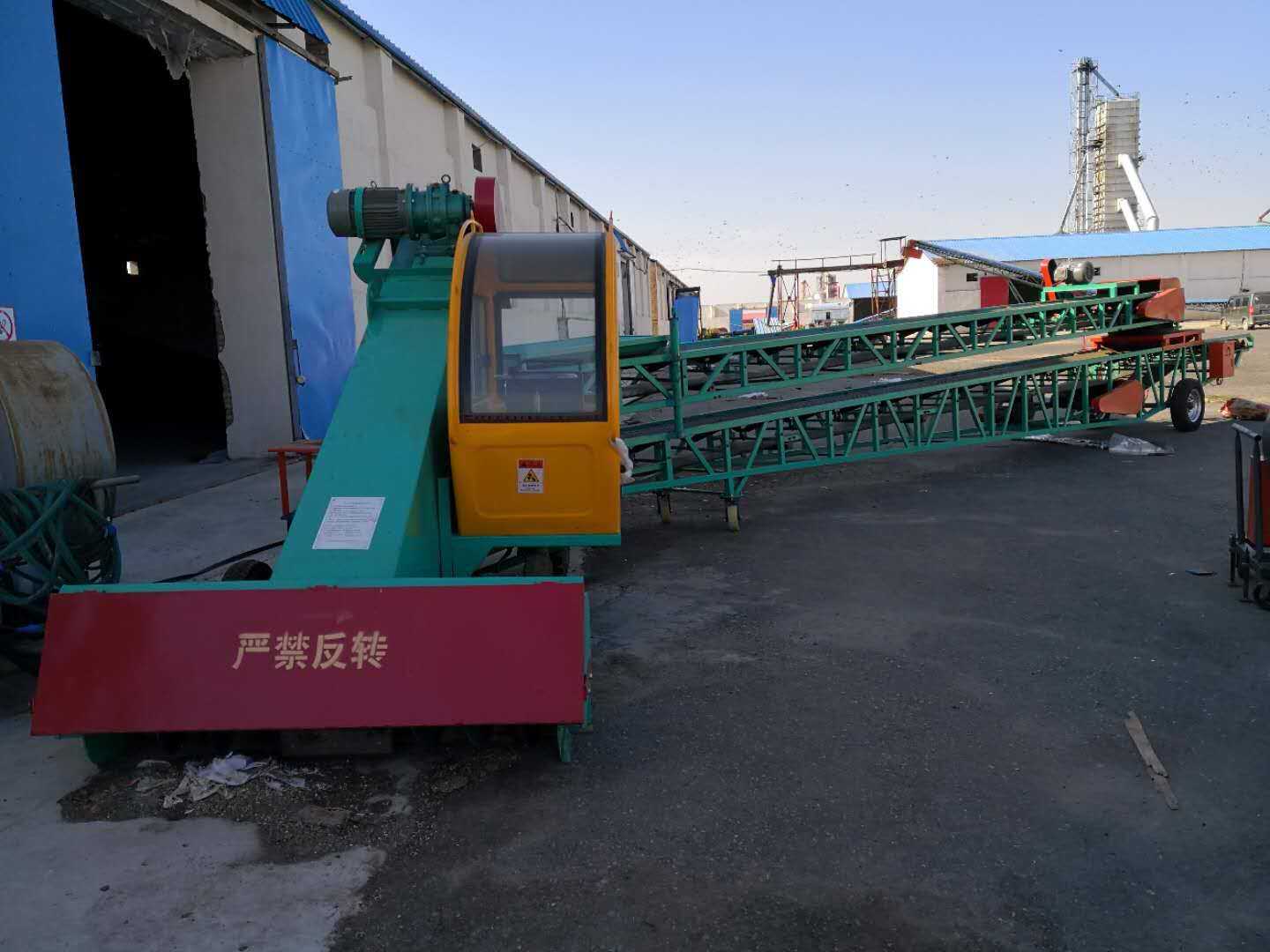 多功能新型自动出仓机-?？匦滦妥远霾只? width=